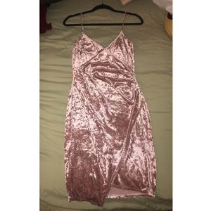 Velvet light pink dress
